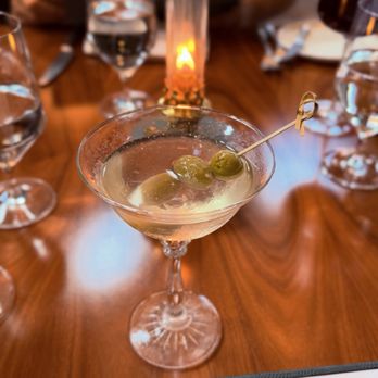 Caribe Royale Orlando - Martini at the Venetian - Hotels Near Me - Orlando, Florida Caribe Royale Orlando - Martini at the Venetian - Hotels Near Me - Orlando, Florida