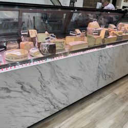 TOMME Cheese Shop - Cheese counter