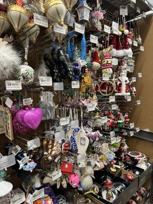 Standard 5 & 10 Ace and Stan's Kitchen by null