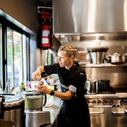 Salmonberry Catering