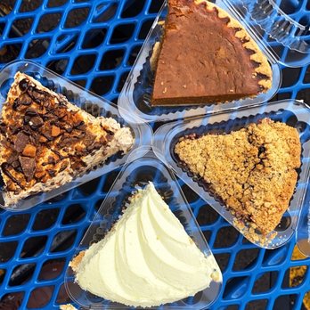 Betty's Pies - Butterfinger, key lime, great lates and pumpkin pie. - Desserts Near Me - Two Harbors, Minnesota