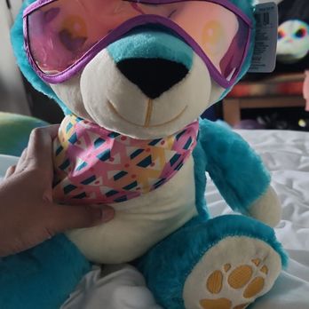 Great Wolf Lodge - Wolf plush - Water Parks Near Me - Perryville, Maryland