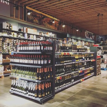 Carrefour - Grocery Near Me - Carugate, Michigan