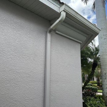 Good Guy Gutters - Tie in at front corner - Gutter Services Near Me - Naples, Florida