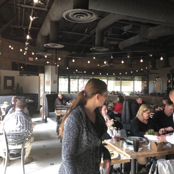Perfect Pear Bistro - Good size, open floor plan. - New American Near Me - Tempe, Arizona Perfect Pear Bistro - Good size, open floor plan. - New American Near Me - Tempe, Arizona