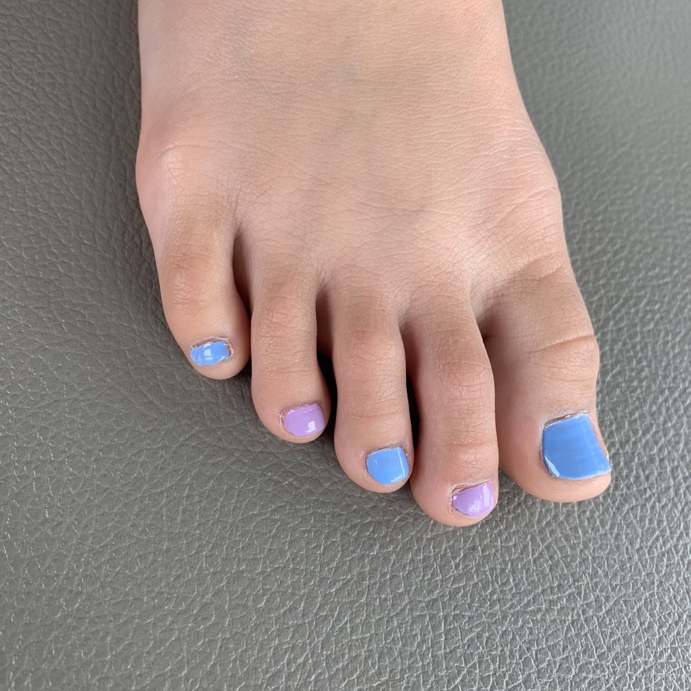 Artistic Nails and Spa - Easter pastel pedicure - Nail Salons Near Me - Vienna, Virginia