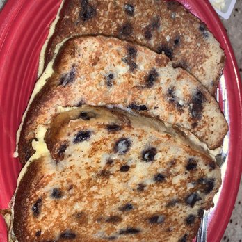 Red's Kitchen + Tavern - Blueberry French Toast. So fluffy and delicious, would definitely order again! - American Near Me - Peabody, Massachusetts Red's Kitchen + Tavern - Blueberry French Toast. So fluffy and delicious, would definitely order again! - American Near Me - Peabody, Massachusetts