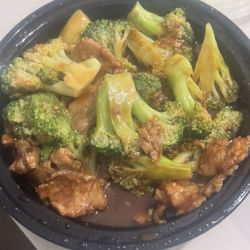 New Hunan - Beef and broccoli