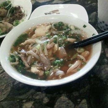 Pho Tay Ho - Pho ga long ga - Vietnamese Near Me - Montreal, Quebec