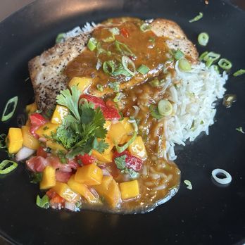 Marma - Mahi mahi : daily special - Bars Near Me - Lake Elmo, Minnesota Marma - Mahi mahi : daily special - Bars Near Me - Lake Elmo, Minnesota