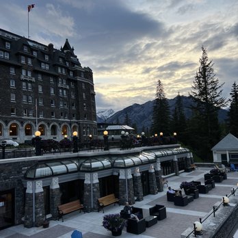 Fairmont Banff Springs - Hotels Near Me - Banff, Alberta Fairmont Banff Springs - Hotels Near Me - Banff, Alberta