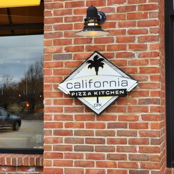 California Pizza Kitchen - Pizza Near Me - Deer Park, Illinois