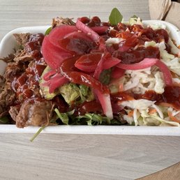 Brisket bowl with arugula Brisket bowl with arugula