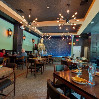 Jade Eatery and Lounge - Asian Fusion Near Me - Port Washington, New York