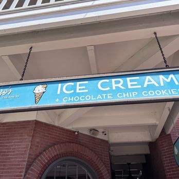 JoJo's Creamery - Entrance - Ice Cream & Frozen Yogurt Near Me - Encinitas, California