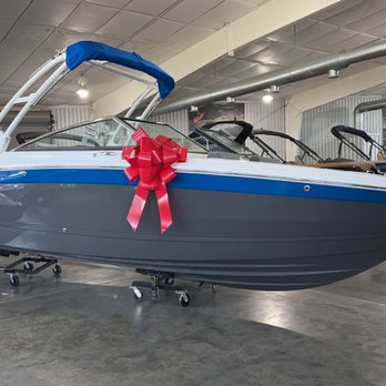 Singleton Marine - Boat Dealers Near Me - Dadeville, Alabama