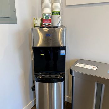 Songbird Studios - Water machine with cups and tea - Performing Arts Near Me - San Francisco, California Songbird Studios - Water machine with cups and tea - Performing Arts Near Me - San Francisco, California
