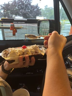 Eddie's Drive In by null