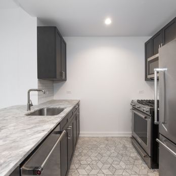 21 West End - Apartments Near Me - New York, New York