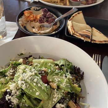CIRCA at Clarendon - Hummus. Steak salad. - New American Near Me - Arlington, Virginia CIRCA at Clarendon - Hummus. Steak salad. - New American Near Me - Arlington, Virginia