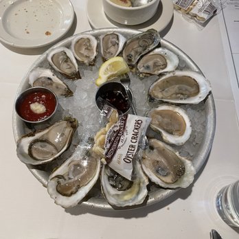 Old Ebbitt Grill - Oysters happy hourn - Bars Near Me - Washington, DC, District of Columbia Old Ebbitt Grill - Oysters happy hourn - Bars Near Me - Washington, DC, District of Columbia