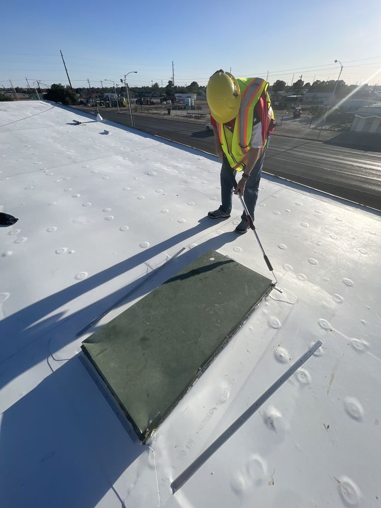 Slide of Manzano Construction and Roofing