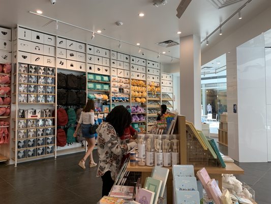 NEWPARK MALL 334 Photos 417 Reviews Shopping Centers 2086