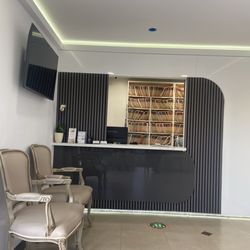 Family Foot Clinic - The front desk