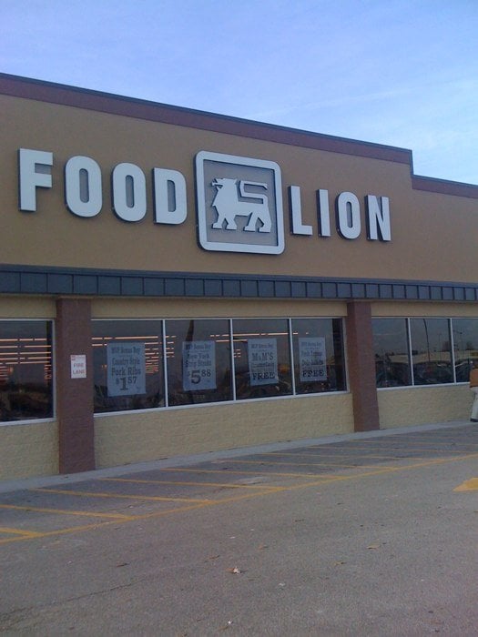 FOOD LION Updated August 2024 1530 Roanoke St, Christiansburg
