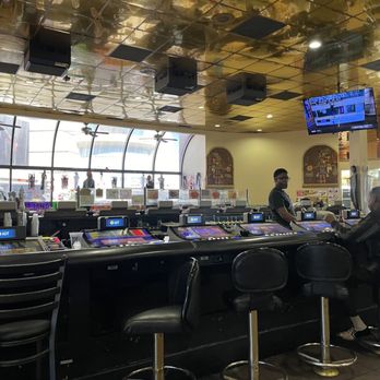 5 Dollar Cafe - Bar - Breakfast & Brunch Near Me - Las Vegas, Nevada