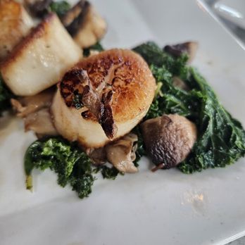 1229 SHINE - Updated December 2025 - 482 Photos & 335 Reviews