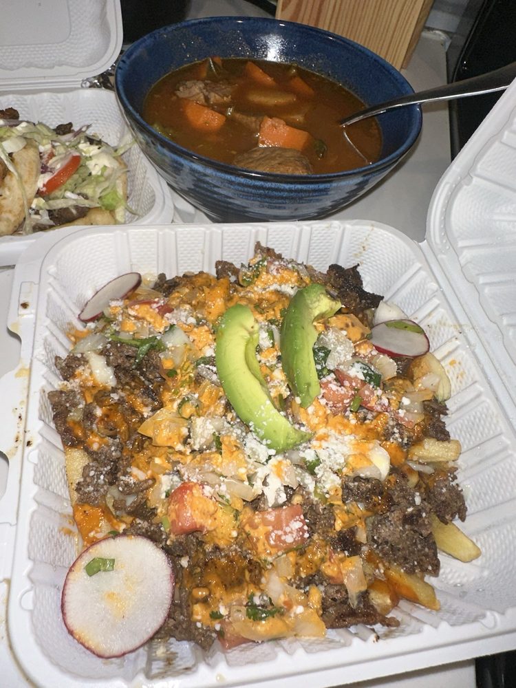 Molcajetes