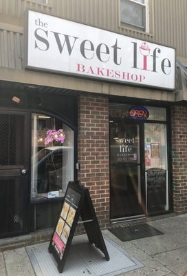 The Sweet Life Bakeshop by null