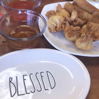 Sky Dragon Restaurant - Cream cheese wontons and egg rolls - Vietnamese Near Me - Stillwater, Minnesota Sky Dragon Restaurant - Cream cheese wontons and egg rolls - Vietnamese Near Me - Stillwater, Minnesota