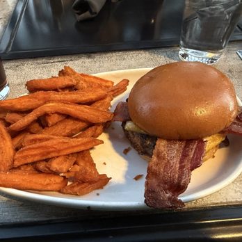 Penrose Taphouse & Eatery - PB&J burger - Breweries Near Me - Fort Collins, Colorado Penrose Taphouse & Eatery - PB&J burger - Breweries Near Me - Fort Collins, Colorado