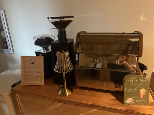 Cannon Green by null