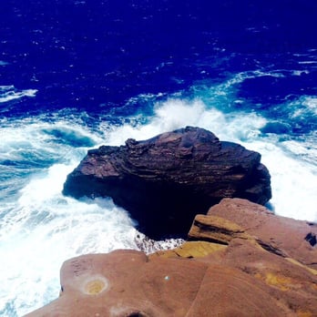 Spitting Caves - It's pretty rough down there - Parks Near Me - Honolulu, Hawaii Spitting Caves - It's pretty rough down there - Parks Near Me - Honolulu, Hawaii