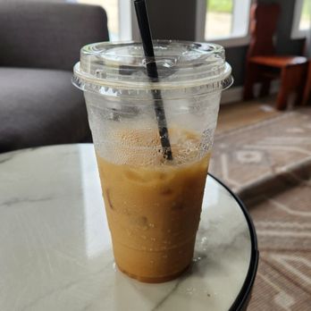 Lakeshore Coffee - 24 oz cold brew - Coffee & Tea Near Me - Andover, Ohio Lakeshore Coffee - 24 oz cold brew - Coffee & Tea Near Me - Andover, Ohio
