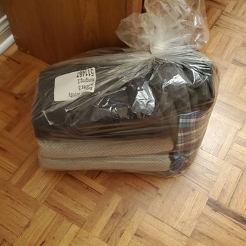Laundry Butler For You - Small bag of laundry that was done for me - Laundry Services Near Me Laundry Butler For You - Small bag of laundry that was done for me - Laundry Services Near Me
