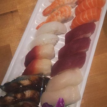 Sakura Sushi - Sushi Bars Near Me - Schaumburg, Illinois