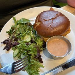 Classic chicken sandwich Classic chicken sandwich