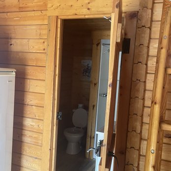 Katie's Cozy Cabins - The bathroom- small but everything you need including a shower. - Vacation Rentals Near Me - Tombstone, Arizona Katie's Cozy Cabins - The bathroom- small but everything you need including a shower. - Vacation Rentals Near Me - Tombstone, Arizona