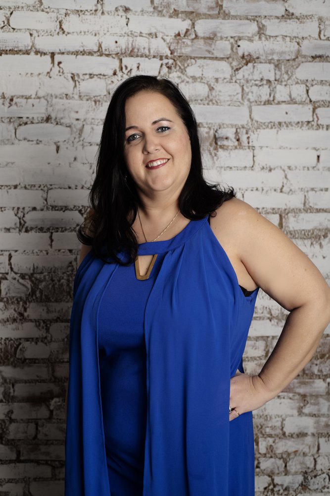 THELMA LOUISE BIGNELL CENTURY 21 LOOKING GLASS Contact Agent Real