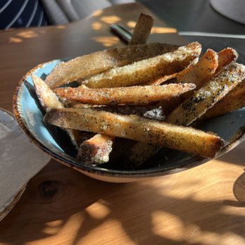 Sand Hill Kitchen - Amazing fries, as good as they get - New American Near Me - Menlo Park, California Sand Hill Kitchen - Amazing fries, as good as they get - New American Near Me - Menlo Park, California