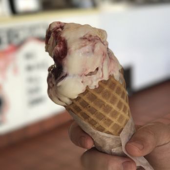 B J's Ice Cream Parlor - Ice Cream & Frozen Yogurt Near Me - Florence, Oregon B J's Ice Cream Parlor - Ice Cream & Frozen Yogurt Near Me - Florence, Oregon