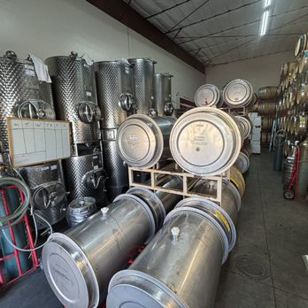 Cotiere - Production and tasting room in Santa Maria. - Wine Tasting Room Near Me - Los Alamos, California