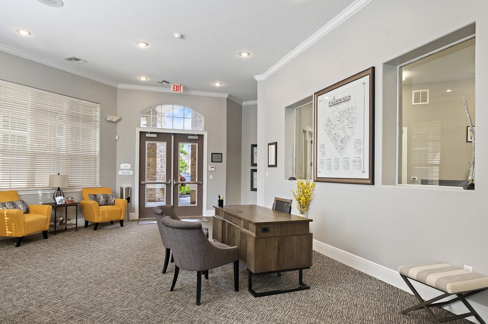 THE FAIRWAYS AT CORBIN PARK Updated October 2024 33 Photos 13820