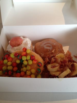 Hypnotic Donuts & Biscuits by null