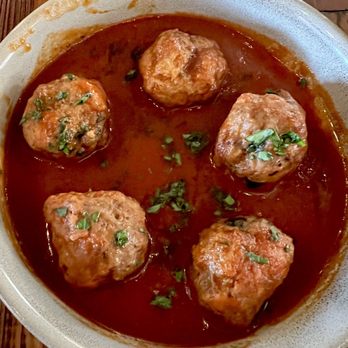 Junction Tapas and Winebar - Albóndigas en Pimentón ($15). IG: Jenuine_reviews - Spanish Near Me - Paso Robles, California