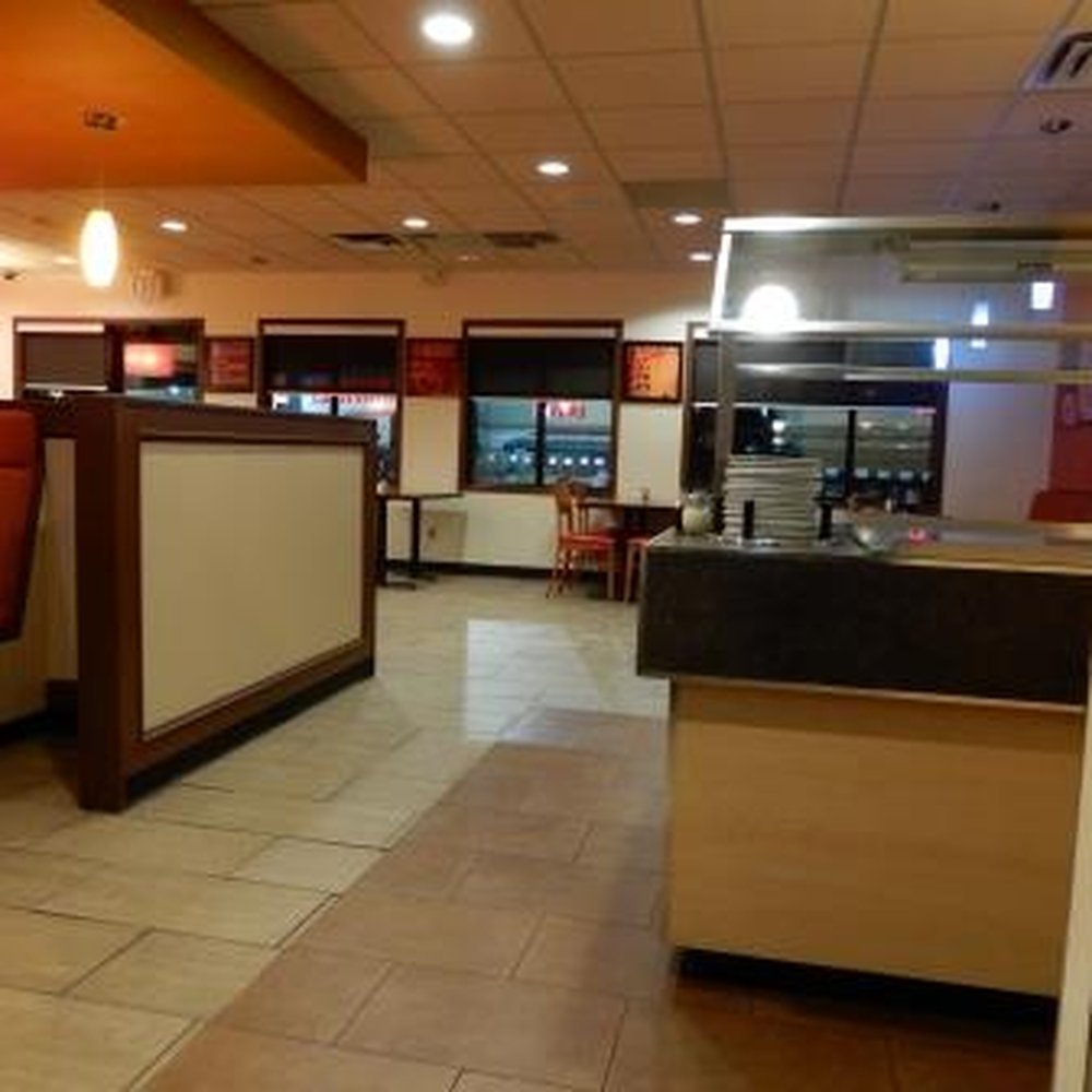 Pizza Hut - the interior of a fast food restaurant - Pizza Near Me - Smiths Falls, Ontario Pizza Hut - the interior of a fast food restaurant - Pizza Near Me - Smiths Falls, Ontario